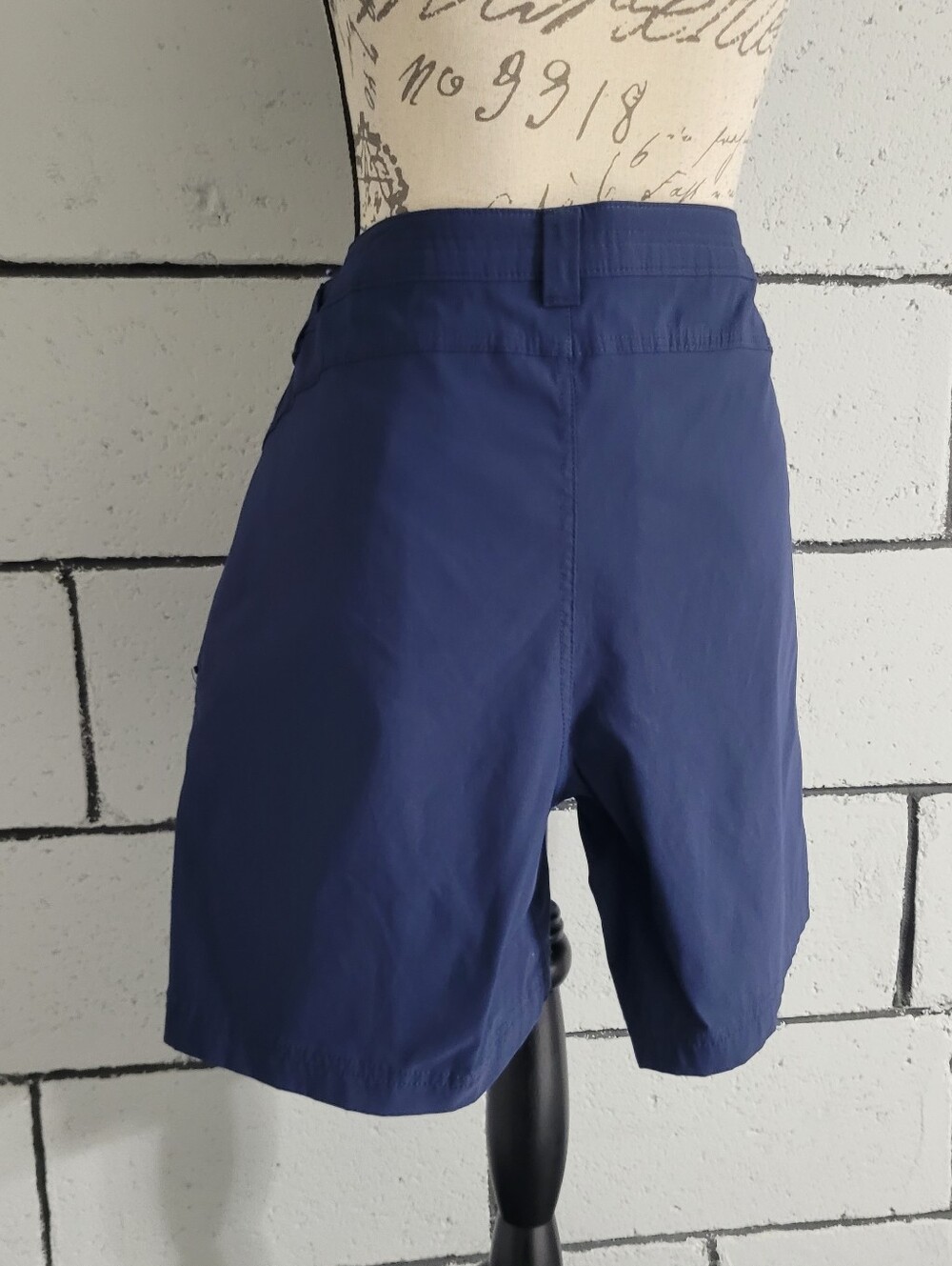 Eddie Bauer Navy Shorts Sz 16 - Picture 4 of 7